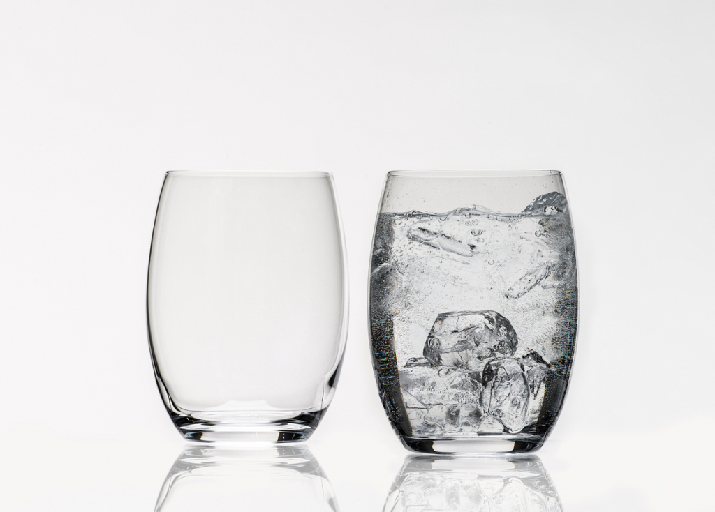 How many calories in Japanese sake and plum wine ? How to drink without